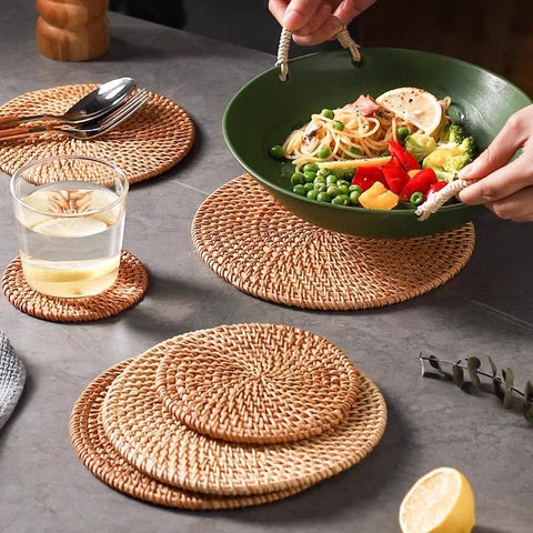 Handwoven rattan insulation pad Handwoven rattan insulation pad