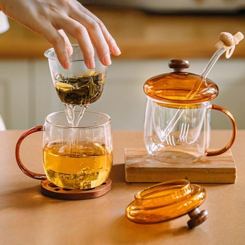 SHUEHO Mushroom Lid Borosilicate Glass Teacup with Infuser SHUEHO Mushroom Lid Borosilicate Glass Teacup with Infuser