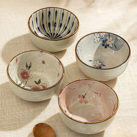 Hand-Painted Japanese Style Rice Bowls Set Hand-Painted Japanese Style Rice Bowls Set