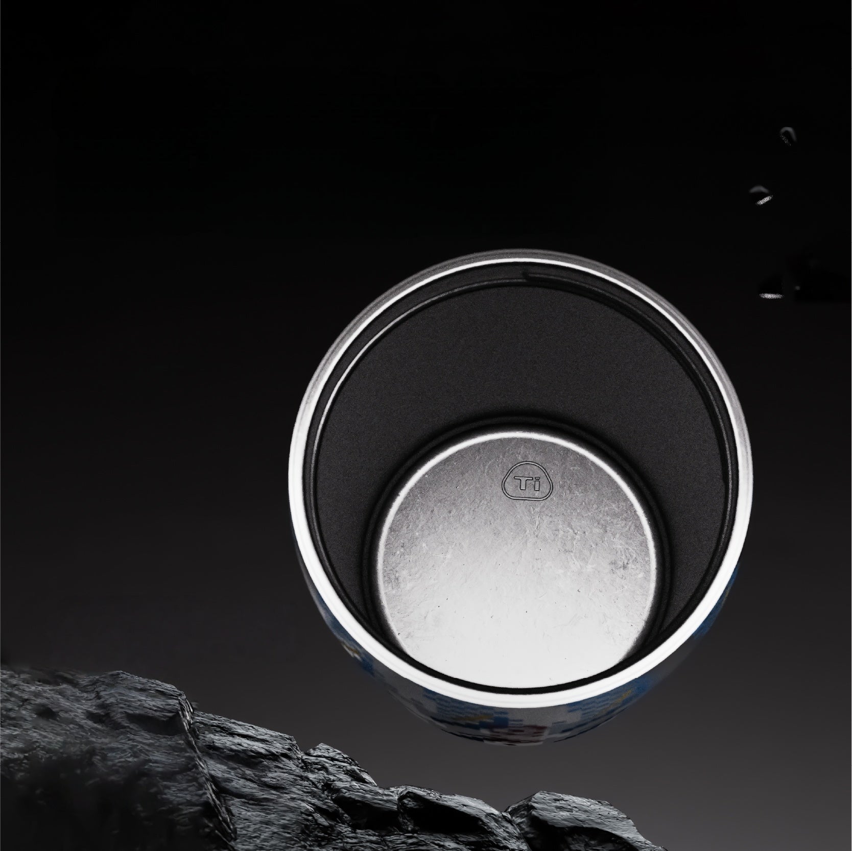 Milk freshness test comparison after 6 hours, titanium cup vs stainless steel