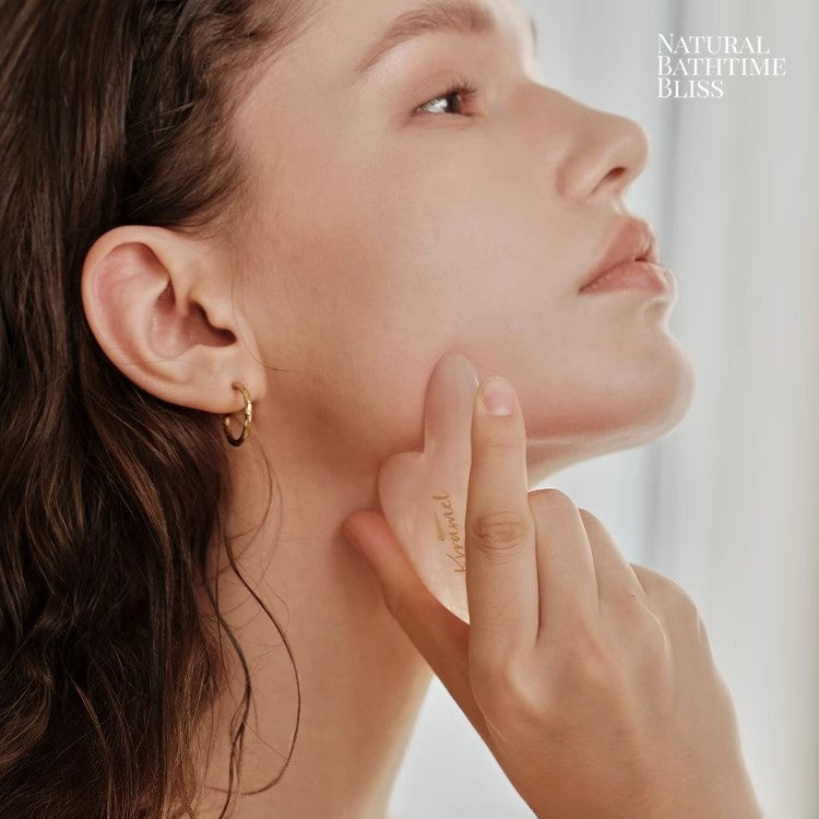 Krramel Heart-Shaped Rose Quartz Gua Sha