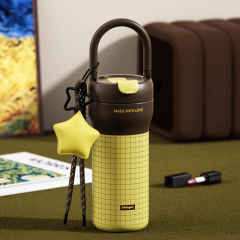 Sidagar Grand Artist Series Thermos Cup - 750ml Vintage Aesthetic Stainless Steel Insulated Tumbler with Straw, Portable & Leak-Proof Sidagar Grand Artist Series Thermos Cup - 750ml Vintage Aesthetic Stainless Steel Insulated Tumbler with Straw, Portable & Leak-Proof