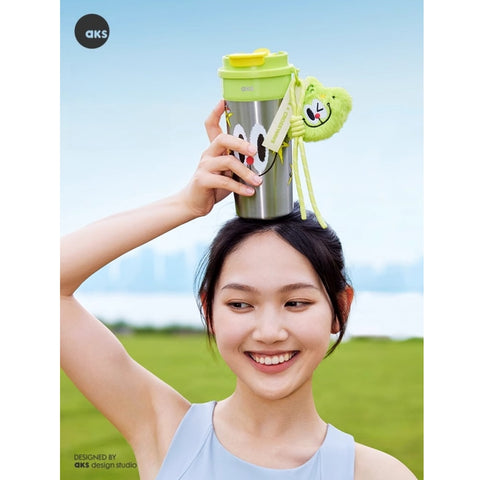 AKS x CROSSWAVE Lionbit 550ml Stainless Steel Tumbler with Straw & Flip Lid AKS x CROSSWAVE Lionbit 550ml Stainless Steel Tumbler with Straw & Flip Lid