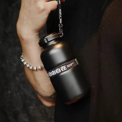 MYTURN stainless steel insulated bottle matte black with elastic grip strap MYTURN stainless steel insulated bottle matte black with elastic grip strap