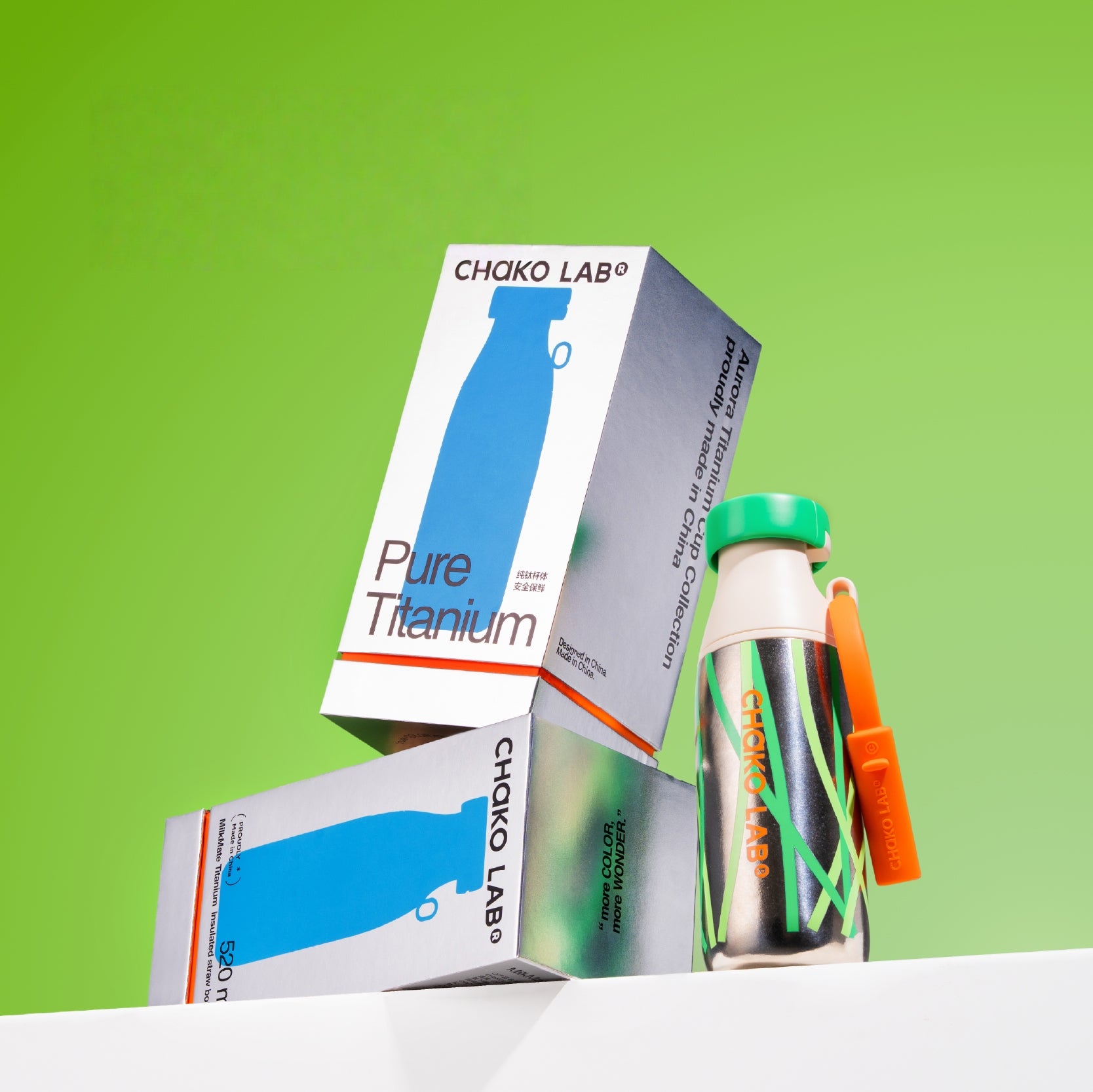 Cutaway diagram showing the multi-layer insulation of the MilkMate Ti Bottle