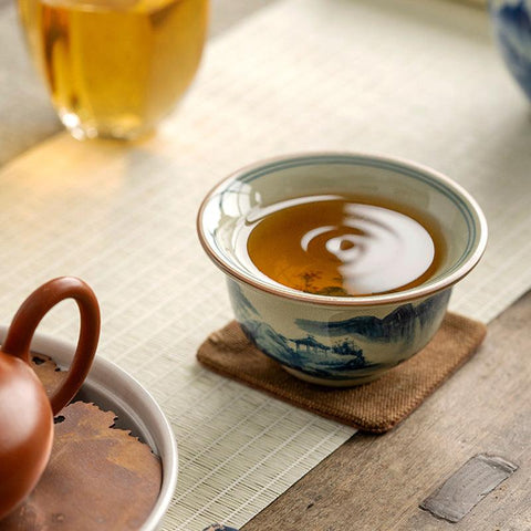 Hand-Painted Ceramic Tea Cup – Traditional Elegance Hand-Painted Ceramic Tea Cup – Traditional Elegance