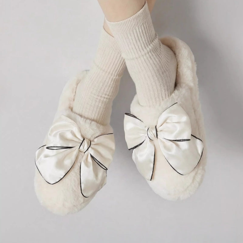 KRRAMEL Women‘s Chanel-Style Bow Plush Slippers
