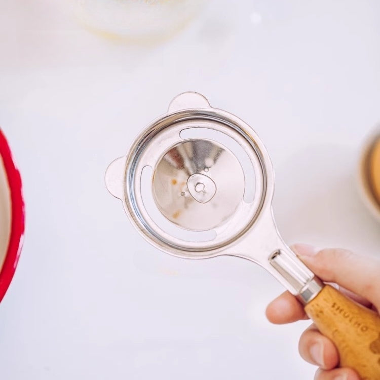 Bear-ear hook for bowl placement demonstration