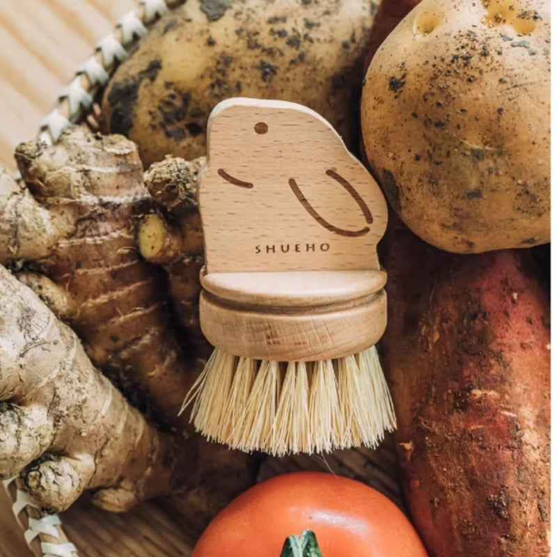 Shueho Natural Sisal Scrubber with Rabbit Handle for Non-Stick Pans