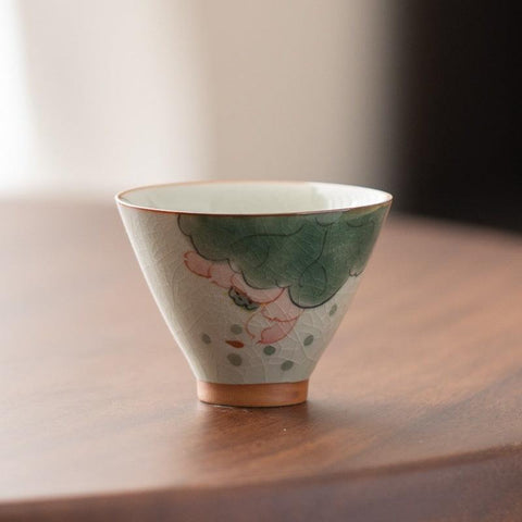 Handcrafted GE KILN Tea Cup - Exquisite Dehua Porcelain Craftsmanship Handcrafted GE KILN Tea Cup - Exquisite Dehua Porcelain Craftsmanship