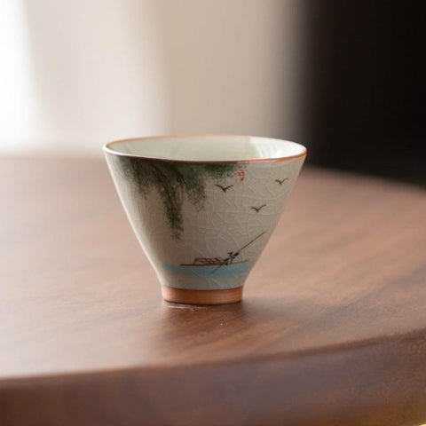 Handcrafted GE KILN Tea Cup - Exquisite Dehua Porcelain Craftsmanship Handcrafted GE KILN Tea Cup - Exquisite Dehua Porcelain Craftsmanship