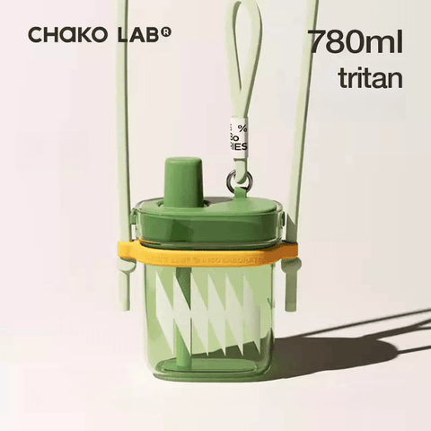 Chako Lab Portable Square Water Bottle 780ml Chako Lab Portable Square Water Bottle 780ml
