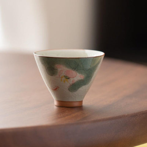 Handcrafted GE KILN Tea Cup - Exquisite Dehua Porcelain Craftsmanship Handcrafted GE KILN Tea Cup - Exquisite Dehua Porcelain Craftsmanship