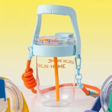 Durable Tritan Water Bottle with Multi-Carry Modes and Temperature Resistance
