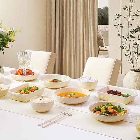 LA SOURCE Stoneware Dinnerware Set