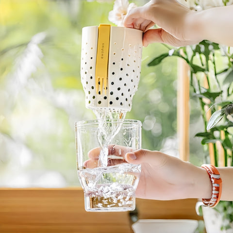 Portable Double-Layer Fruit Cup with Fork