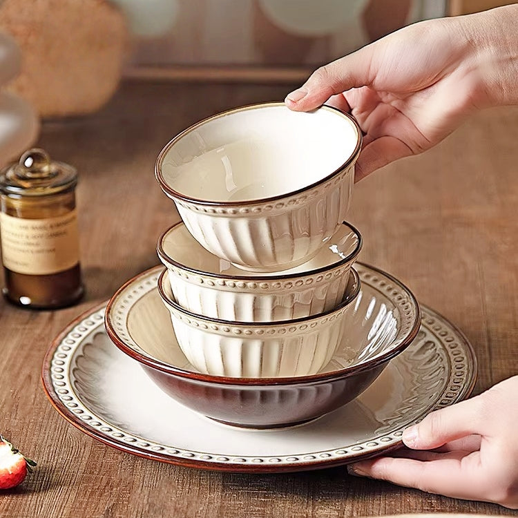 Elegant vintage style bowl with vertical ribbing and smooth finish