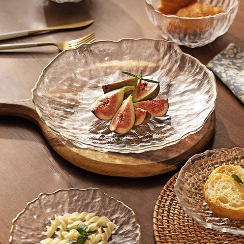 Handcrafted Sodium Calcium Glass Plate for Decorative Serving
