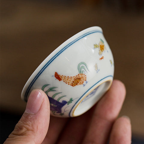 Exquisite Handcrafted Chenghua Doucai Chicken Cups – A Symbol of Harmony and Prosperity