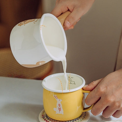Shueho Bear Enamel Milk Pan