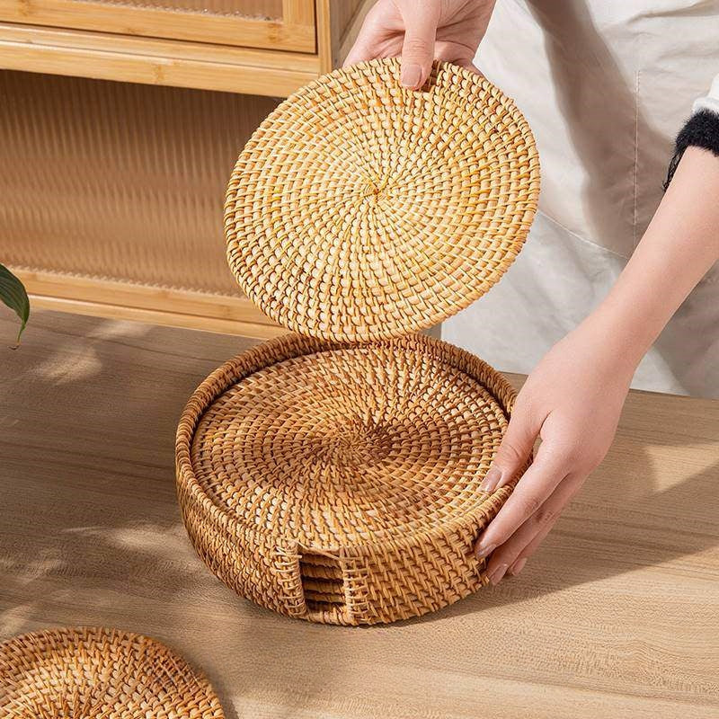 Eco-Friendly Handwoven Insulation Pads – Natural Rattan Heat-Resistant Placemats for Dining Table, Tea Mats, and Hot Pot Holders