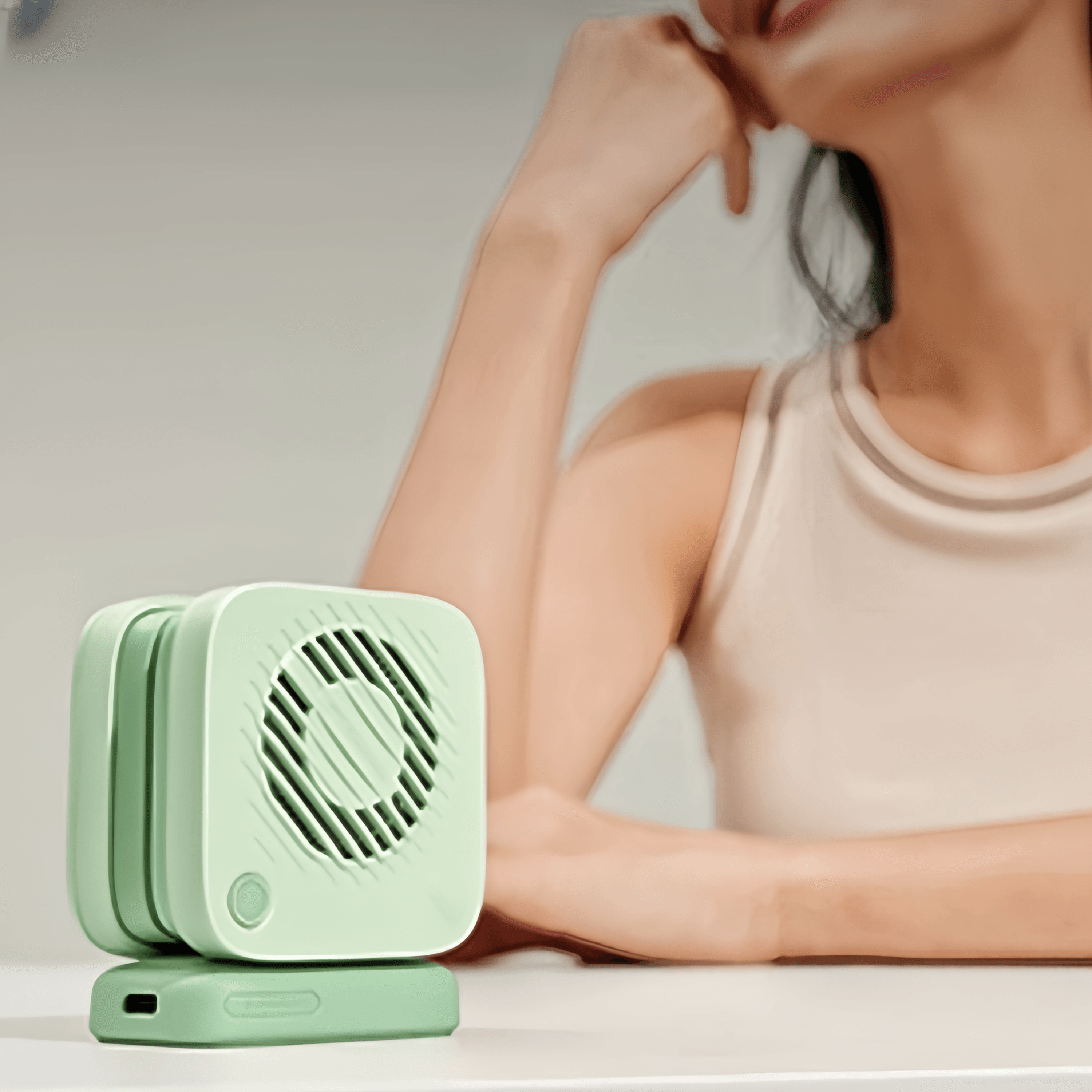 Beneunder Hands Free Portable Mini Neck Fan