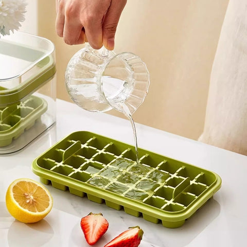 64-cell ice storage box with included ice scoop
