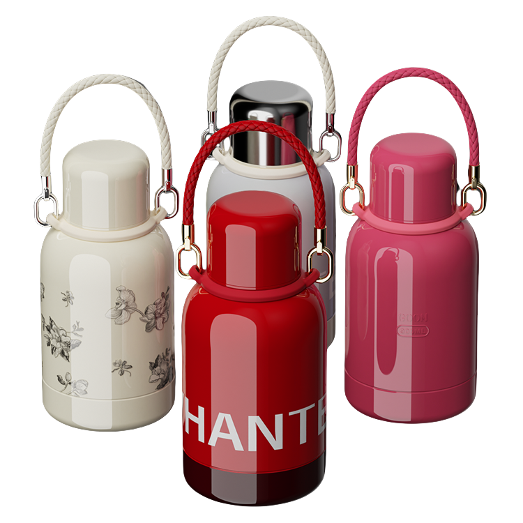 Vacuum insulated water bottle