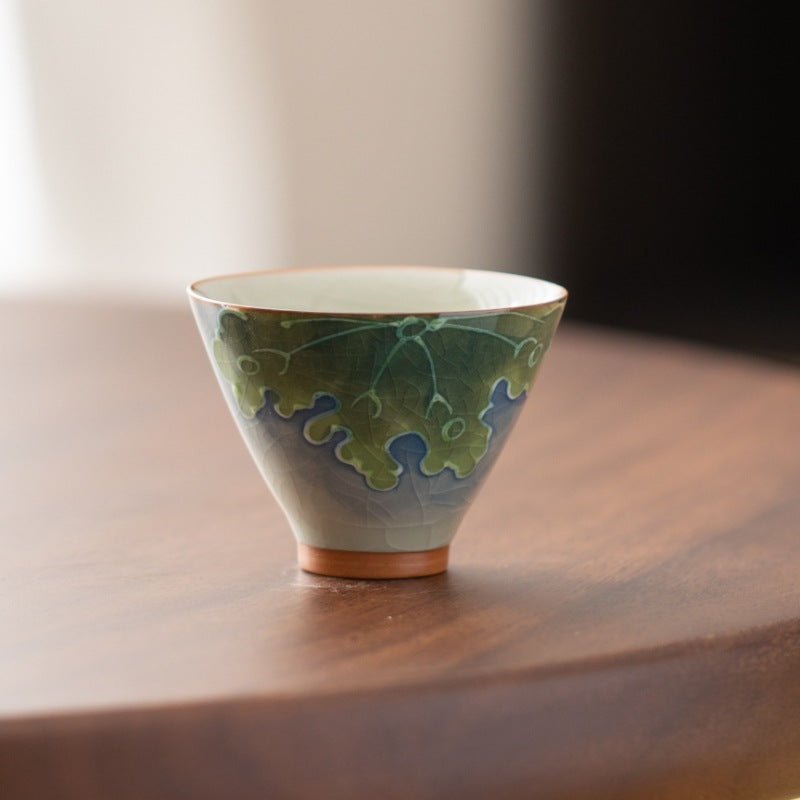 Handcrafted GE KILN Porcelain Tea Cup  - Exquisite Dehua Ceramic Craftsmanship